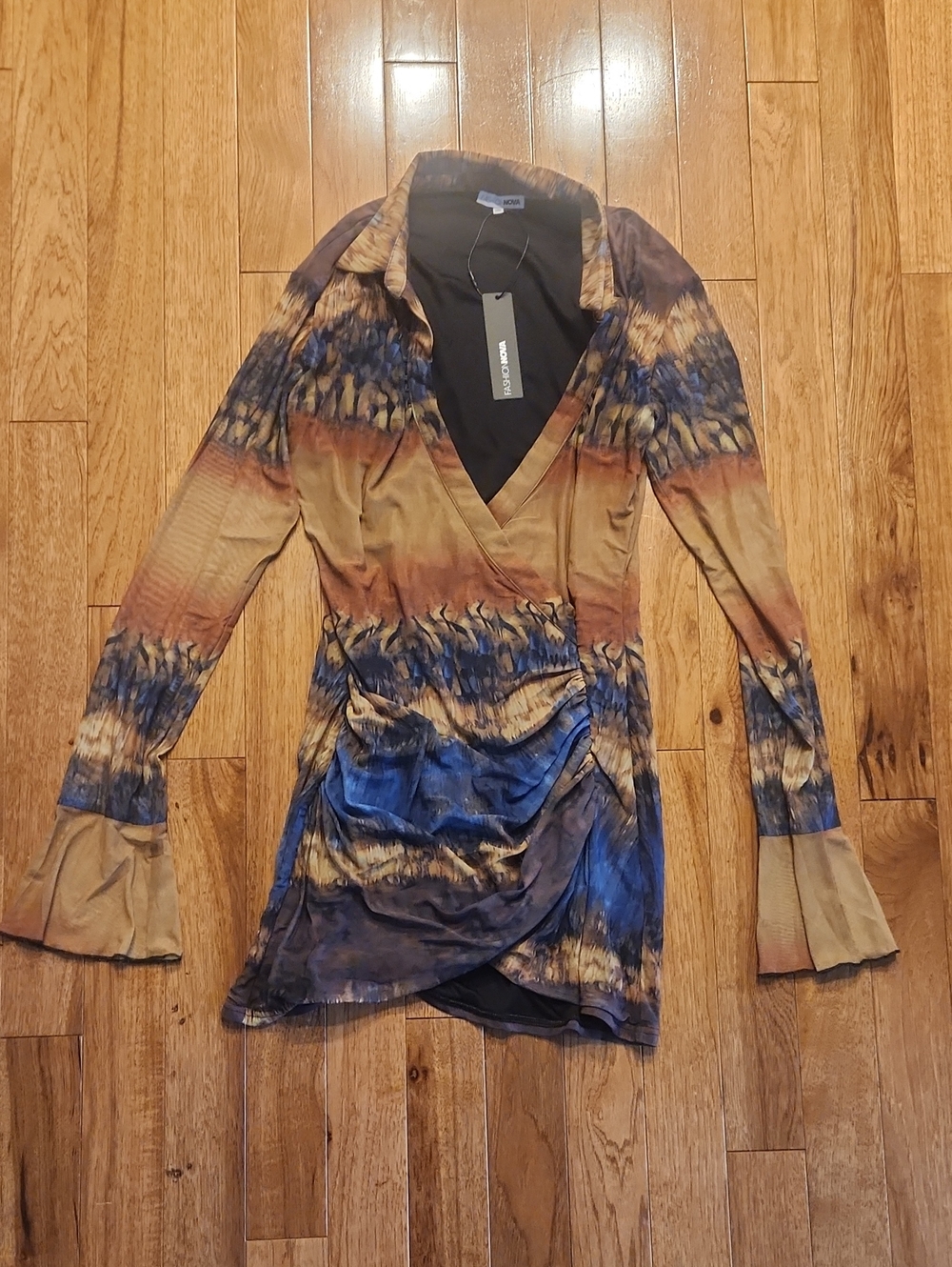 Fashion Nova Multi-Color Wrap Mini Dress Blue, Brown, Tan Size Large